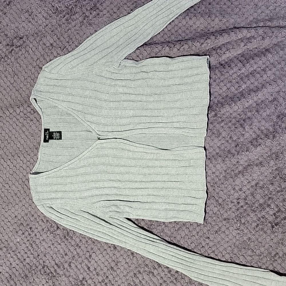 Rue 21 sweater